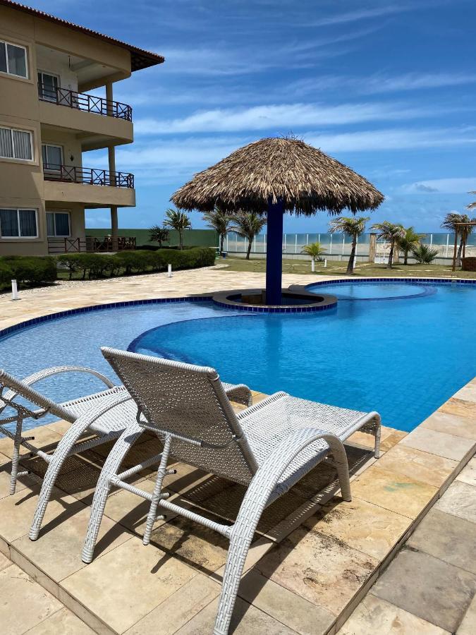 Beachfront Apt & Jacuzzi Таїба Екстер'єр фото